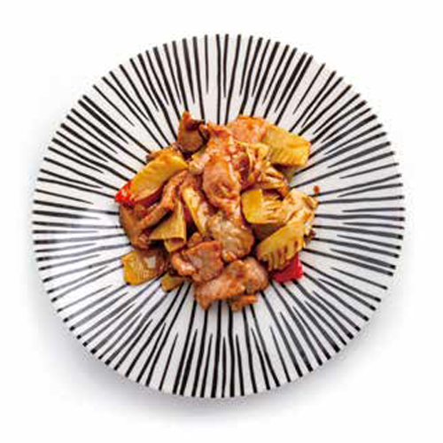 Ternera con bambu y setas